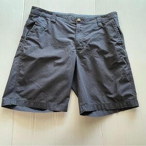 Columbia Flat Front Shorts Blue Size 34” Waist 9” Inseam